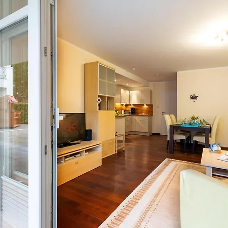 Appartement Haus Caspar David In Strandnaehe - 3 *